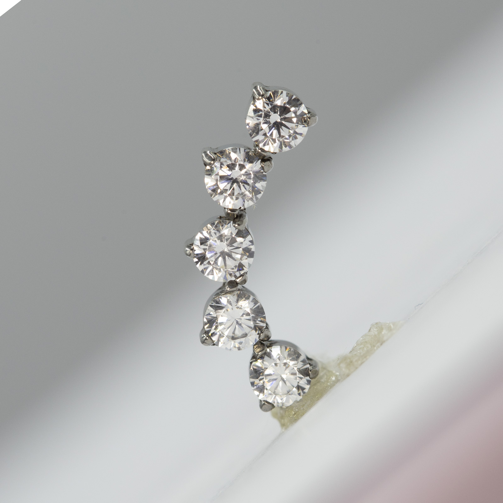 チタンピアスジュエリー,内部クラウン,キュービックジルコニア - Body Jewelry Implant Grade のレビューと価格